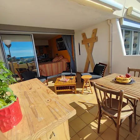Au Bois Joli, Village Naturiste - Grande Terrasse Face A La